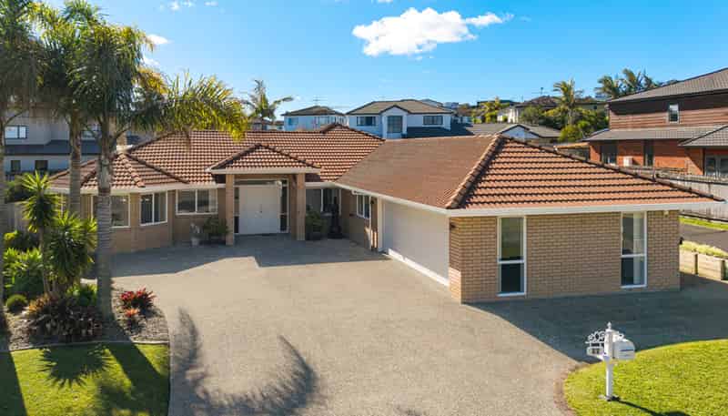 20 Glen Bay Close, Pinehill