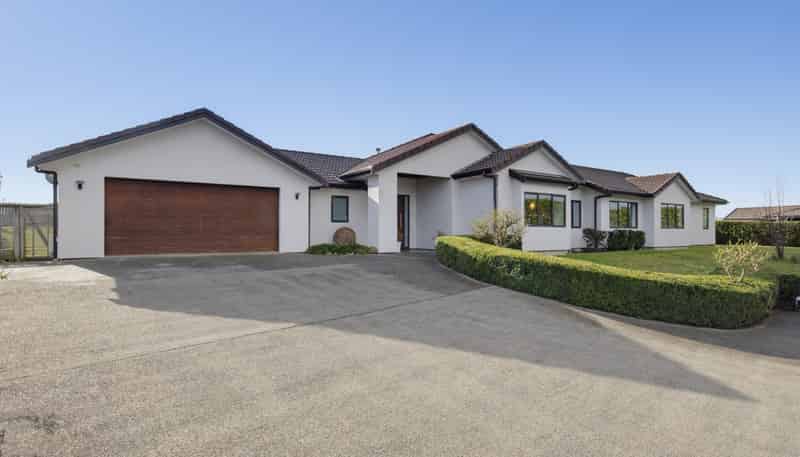 8 Rae Lane, Paraparaumu Beach