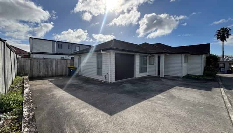 797B Te Atatu Road, Te Atatu Peninsula