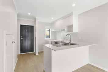 68/125B Metcalfe Road, Ranui
