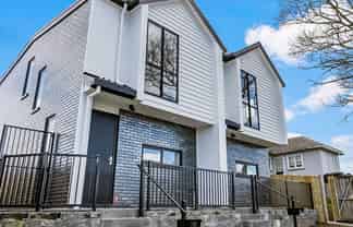 2/152 Hendon Avenue, Mount Albert