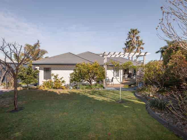 37 Santa Monica Drive, Papamoa