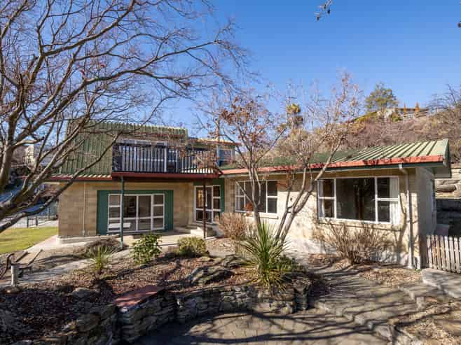 6 Coulson Place, Alexandra