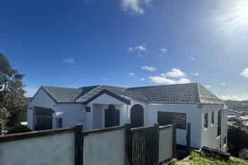 27 Eskdale Rd, Papakowhai