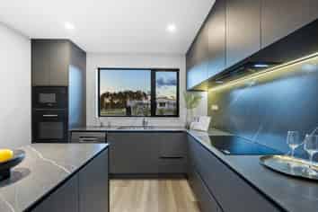 64 Huanui Drive, Orewa