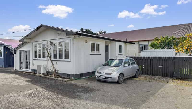 2/42a Geddis Ave, Maraenui