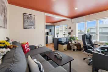 2/42a Geddis Ave, Maraenui