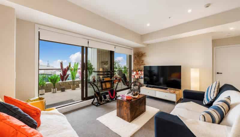 1005/47 Beach Road, Auckland Central