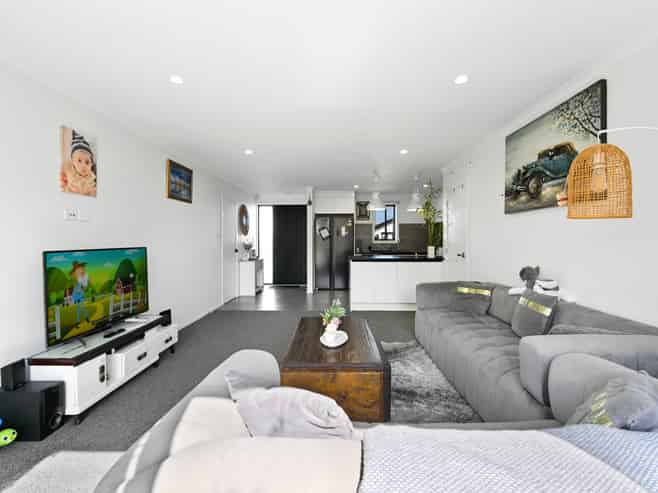 49 Te Tiireke Drive, Glenview