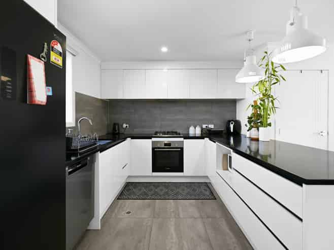 49 Te Tiireke Drive, Glenview