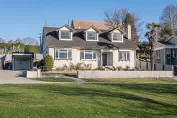 100 Main Road, Pleasant Point