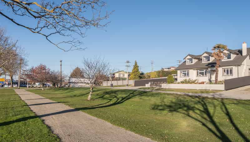 100 Main Road, Pleasant Point