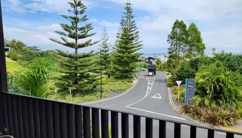 101/51 Ninth View Avenue, Beachlands