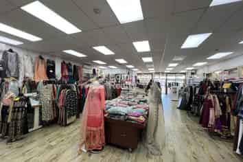 279M2 Retail - Fronting Bustling Intersection