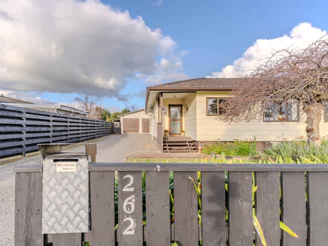 262 Cambridge Avenue, Ashhurst