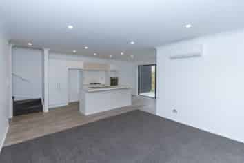 25/1187 Victoria Street, Hamilton Central