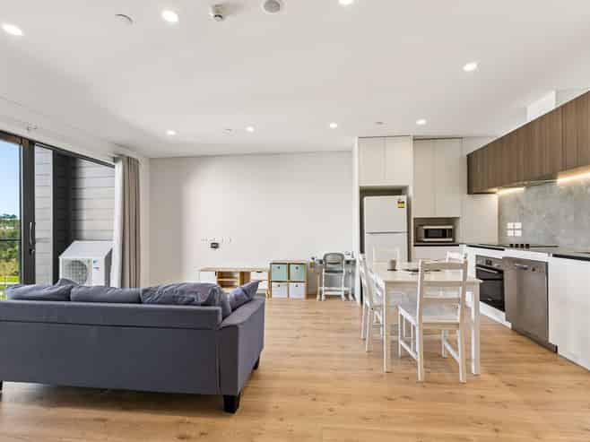 512/3 Kaipiho Lane, Albany