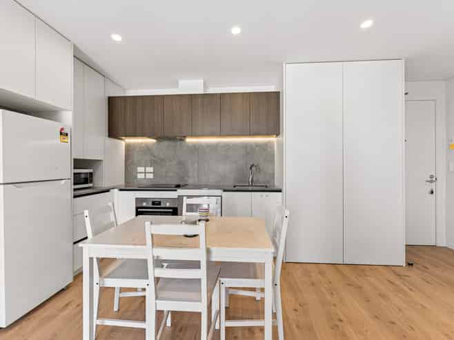 512/3 Kaipiho Lane, Albany