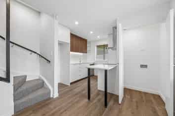 1/61 Madras Street, Khandallah