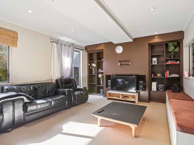 77H Goodall Street, Hillsborough