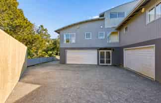 77H Goodall Street, Hillsborough