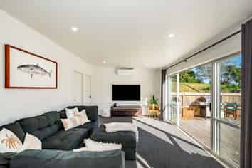 7 Martin Road, Paraparaumu Beach