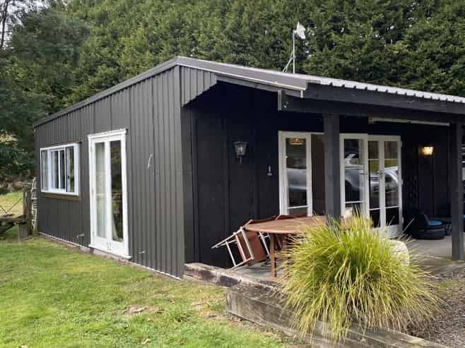 266 Tukairangi Road (Studio), Taupo