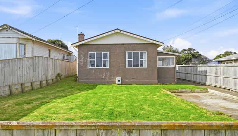 28 Aotea Street, Castlecliff