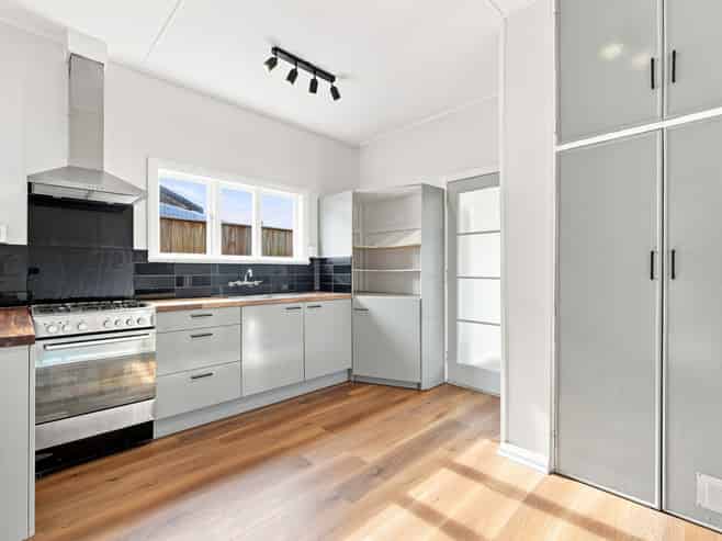 28 Aotea Street, Castlecliff