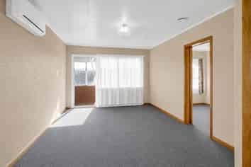 1/42 Egmont Street, Hawera