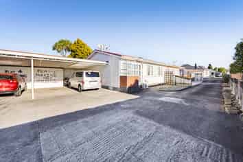 1/42 Egmont Street, Hawera