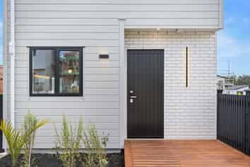 636 Kerepi Street, Westgate
