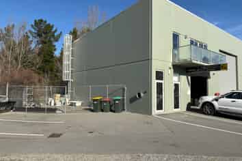 Modern Industrial with Accommodation 