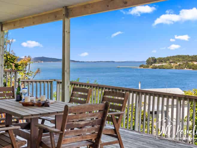 13 Moana Road, Tinopai