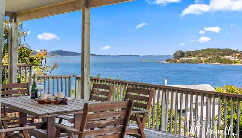 13 Moana Road, Tinopai