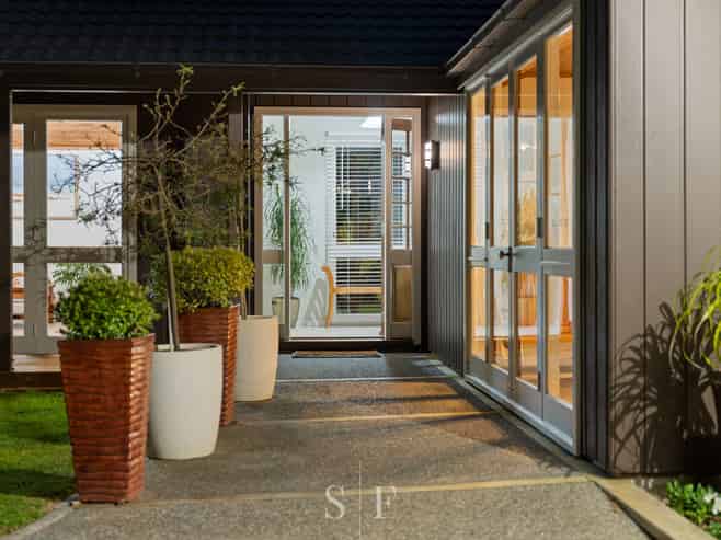 6 York Avenue, WAIKANAE