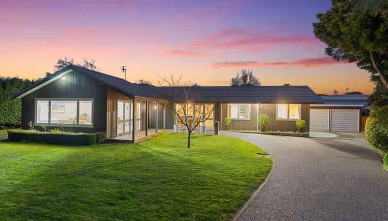6 York Avenue, WAIKANAE