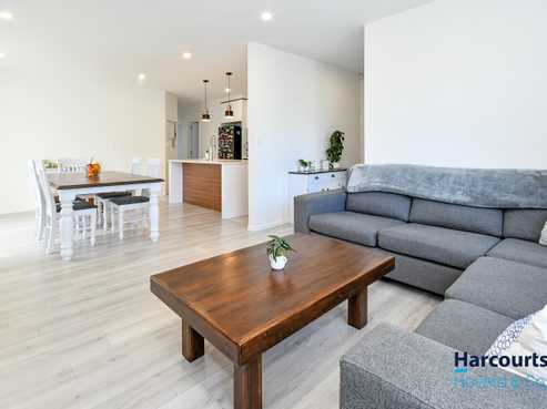 17 Tuuhura Road, Pukekohe
