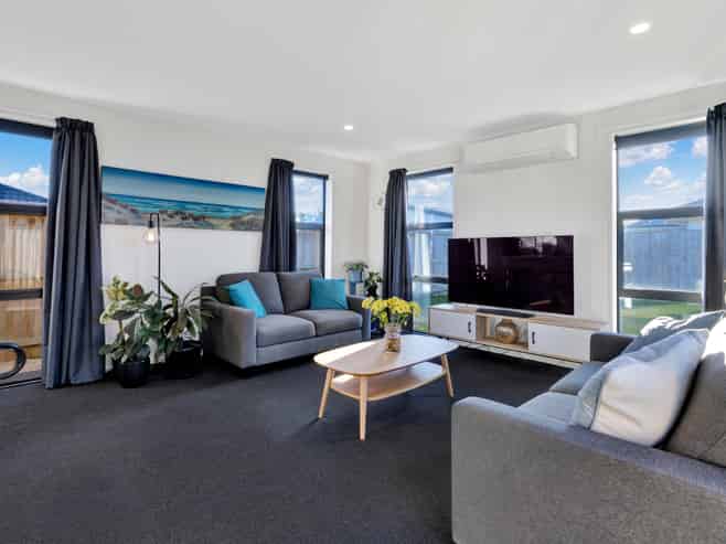 40 Tara Crescent, Ravenswood, Woodend