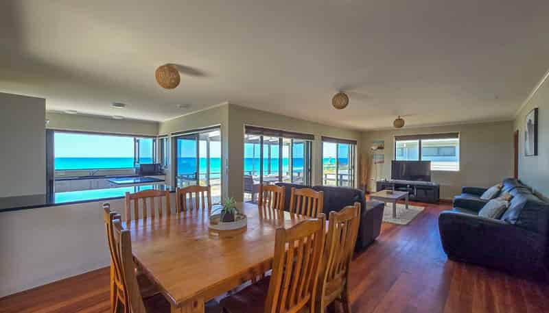 167 Pukehina Parade, Pukehina