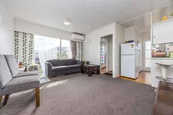 28 Landscape Road, Papatoetoe