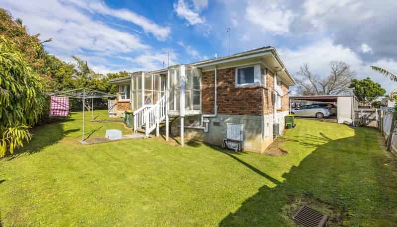 28 Landscape Road, Papatoetoe