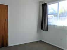 2/50 Kitchener Road, Milford