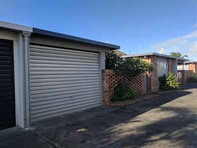 2/50 Kitchener Road, Milford