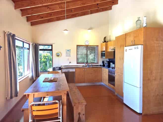 109 Titoki Place, Matarangi