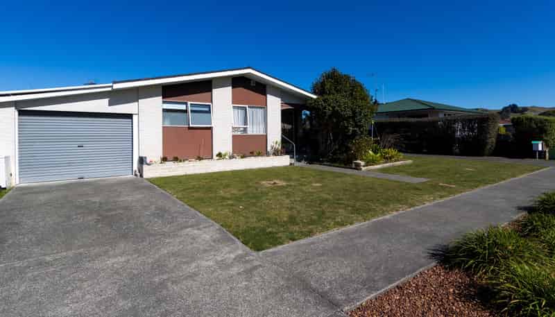 1/15 Gebbie Road, Taradale