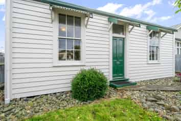 160 Yarrow Street, Invercargill