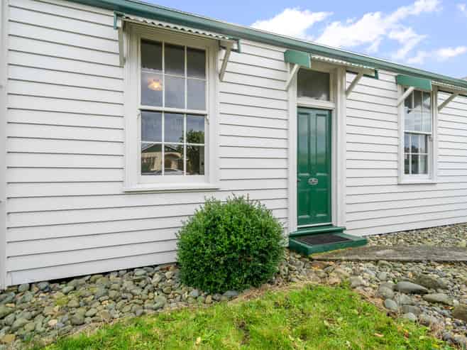 160 Yarrow Street, Invercargill