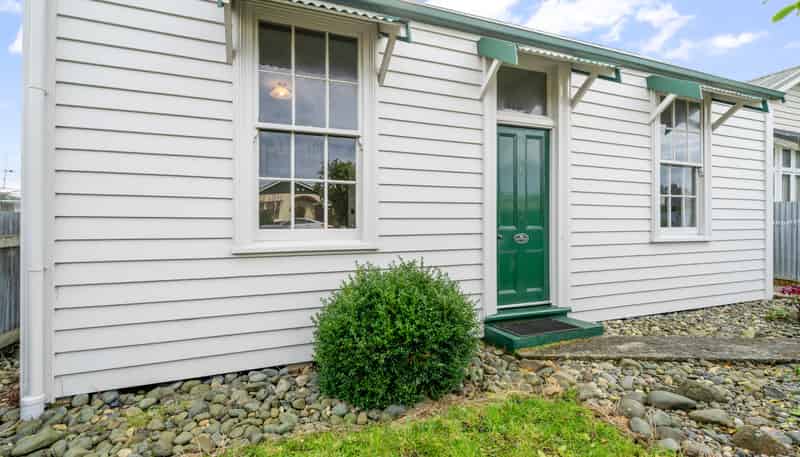 160 Yarrow Street, Invercargill