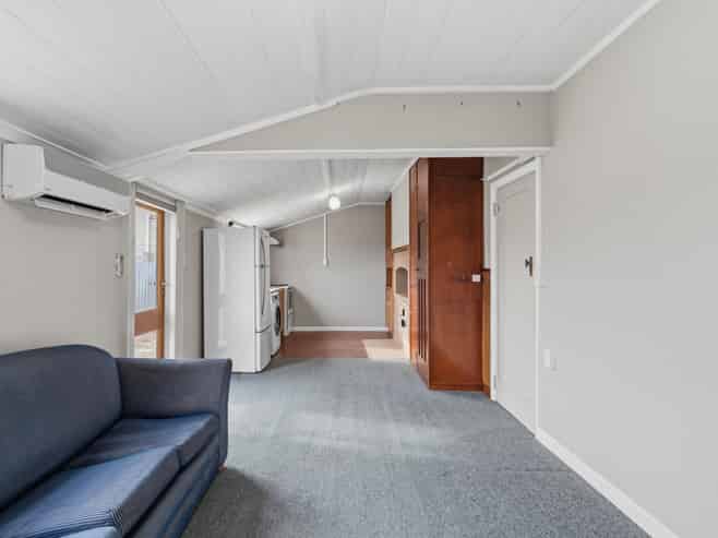 160 Yarrow Street, Invercargill